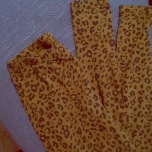 Leopard print leggings